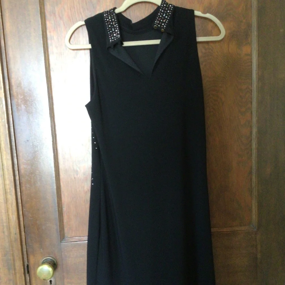 WHBM Black Embellished Shift Dress in sz small EUC - Picture 7 of 8